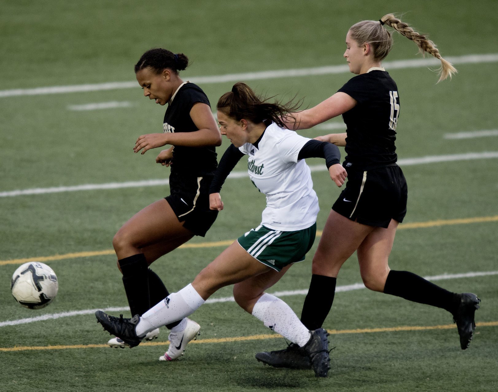 Lincoln Southwest vs. Lincoln Southeast, 4.18